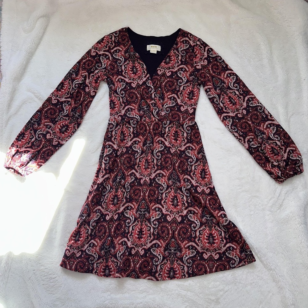 Maeve Long Sleeve Paisley A-Line Dress in Black and Pink